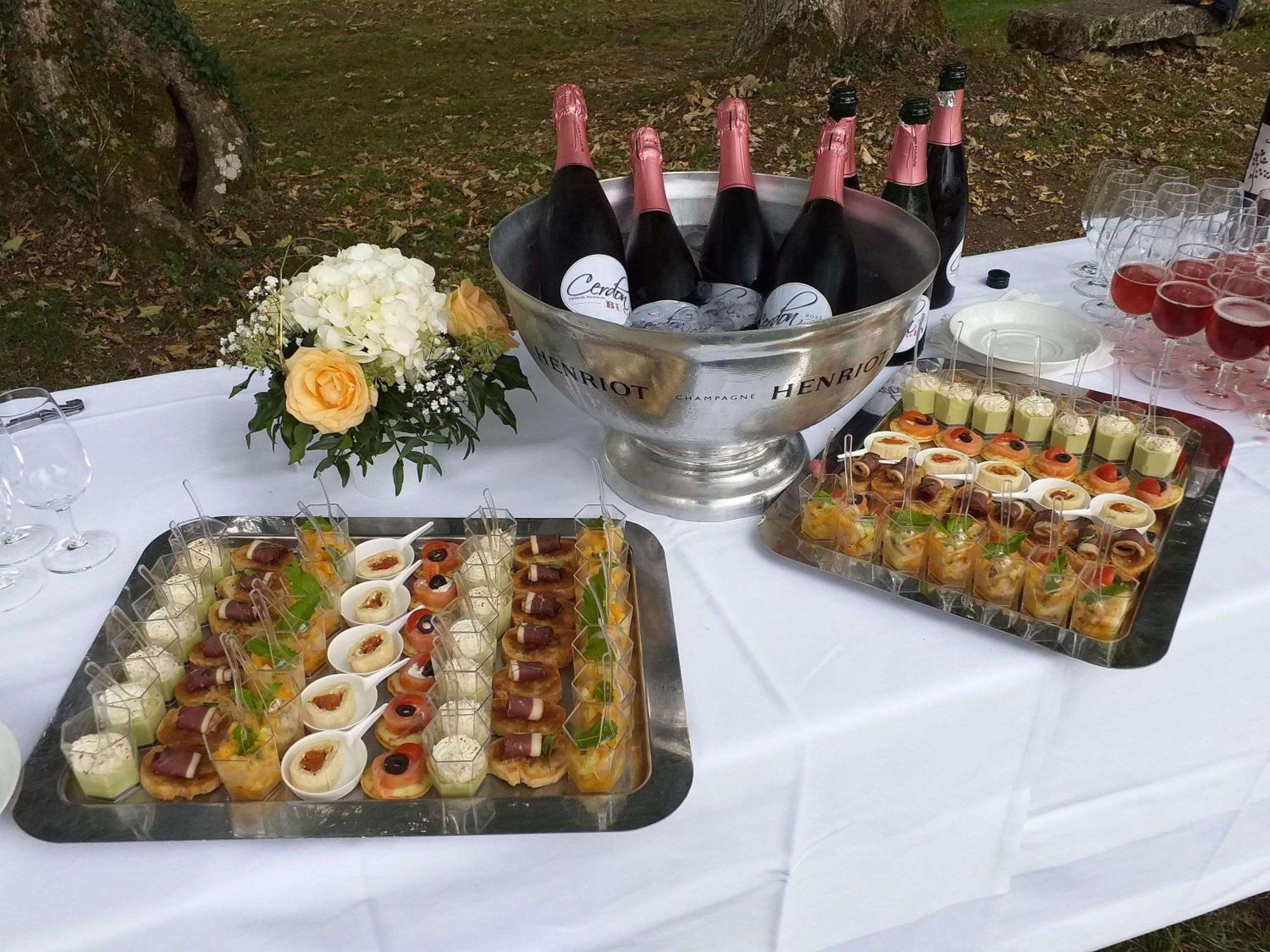 Ibis Beaune La Ferme Aux Vins ภายนอก รูปภาพ