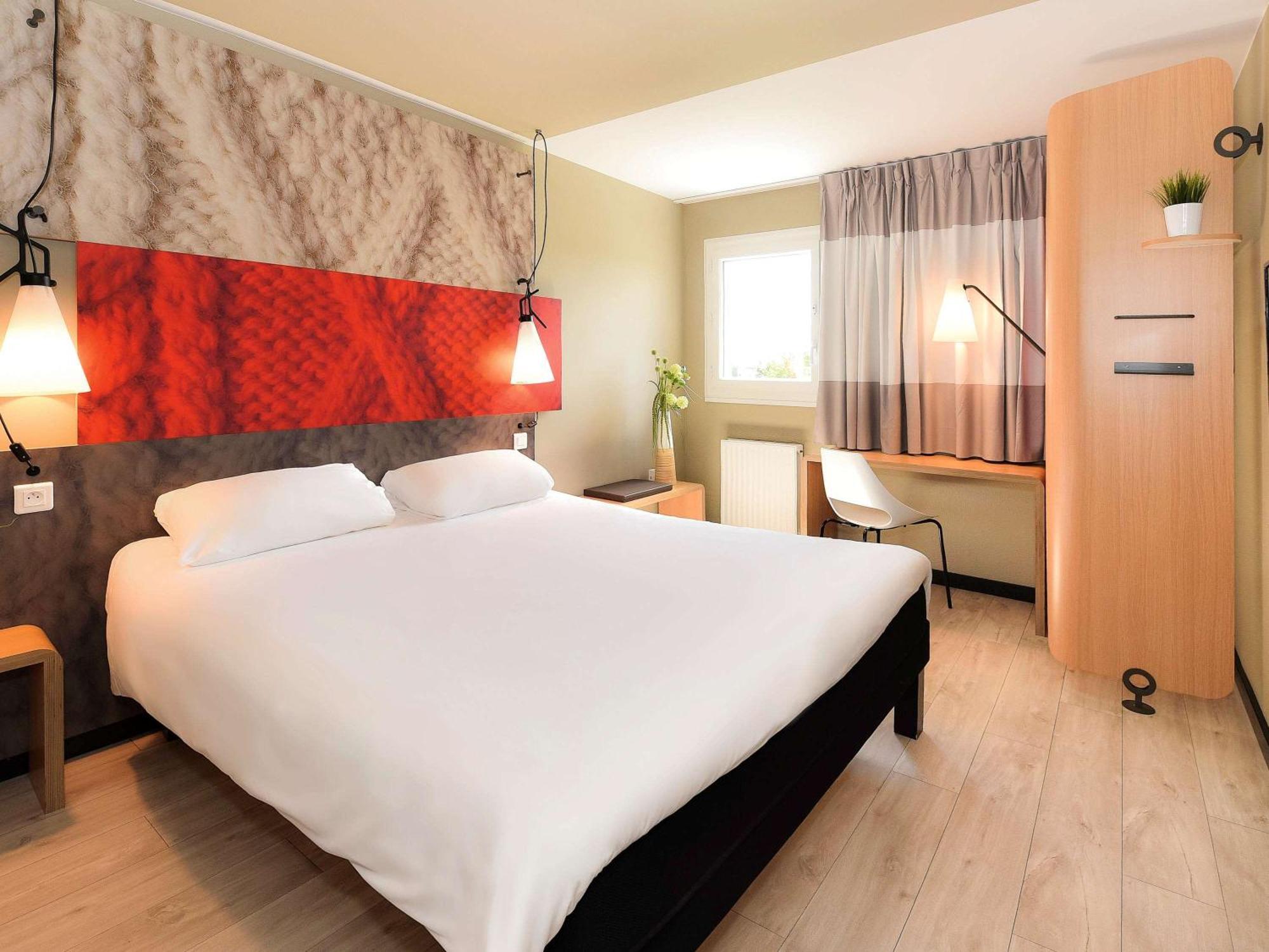 Ibis Beaune La Ferme Aux Vins ภายนอก รูปภาพ